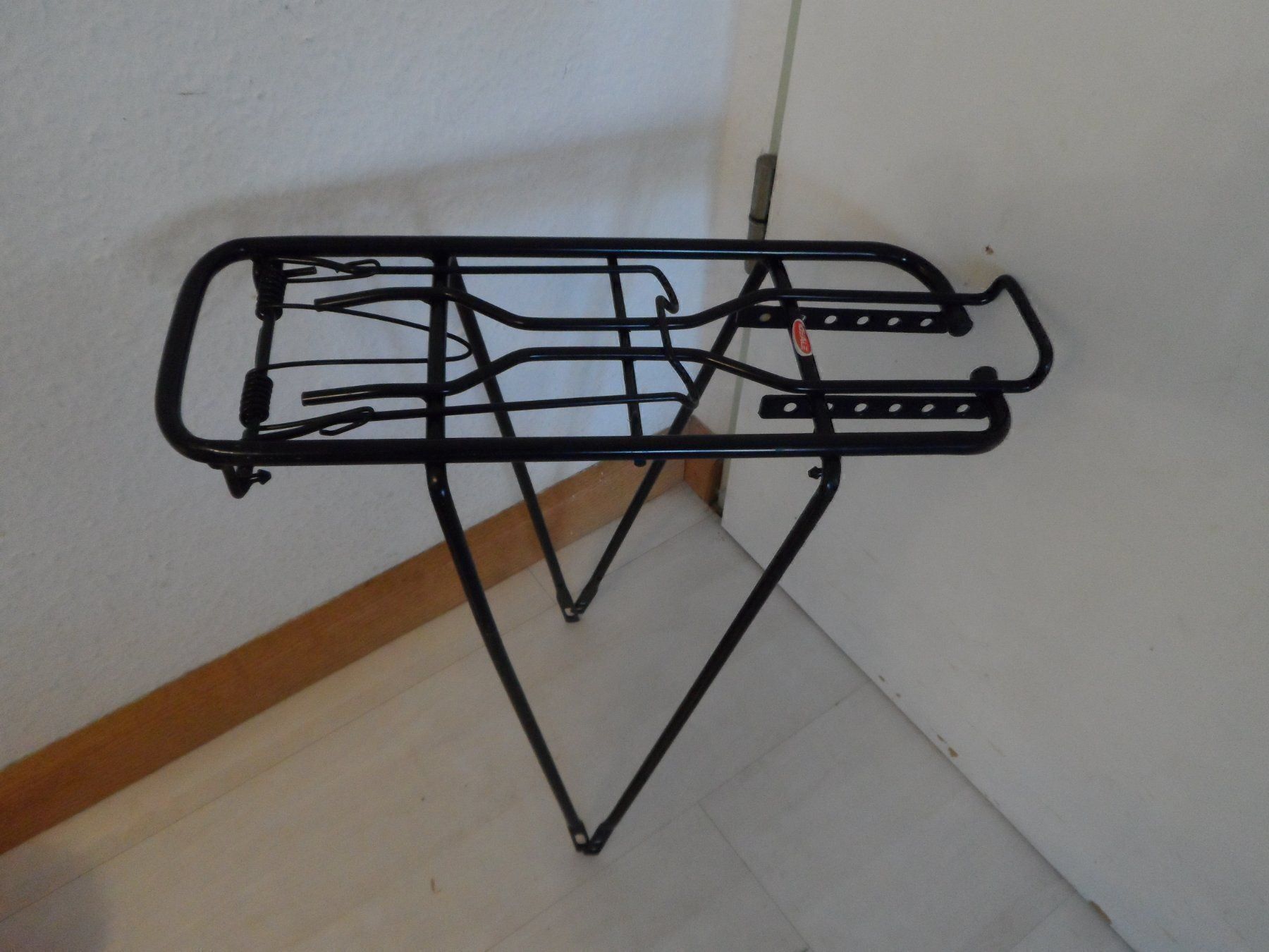 Flyer Pezzi di ricambio: 13 X Neu Velo Gepäckträger – Nuovo e nell'imballaggio originale da Riehen venduto da tamola67 1