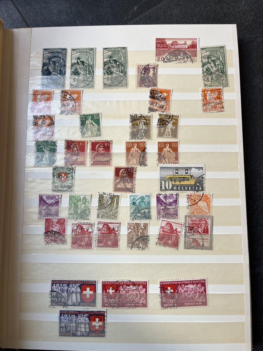 Tutti i francobolli: Briefmarkensammlung – Usato da Bern venduto da wisemagpie 8