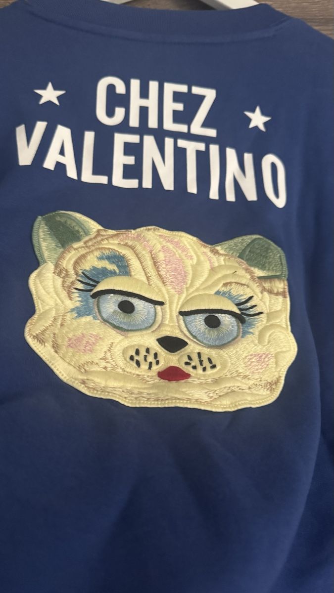 Valentino T-shirt: VALENTINO Besticktes Sweatshirt Gr. M – Nuovo (secondo la descrizione) da Luzern venduto da TENDIMO 2