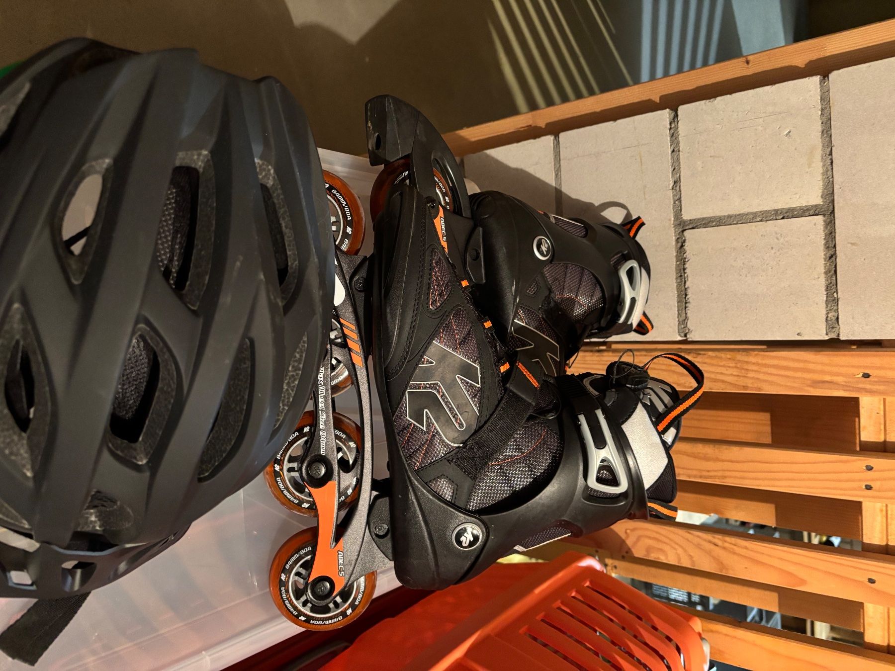 K2 Pattini in linea & Pattini a rotelle: Inline Skates K2 plus Helm beides 1 mal getragen – Usato da Volketswil venduto da pupfi 2