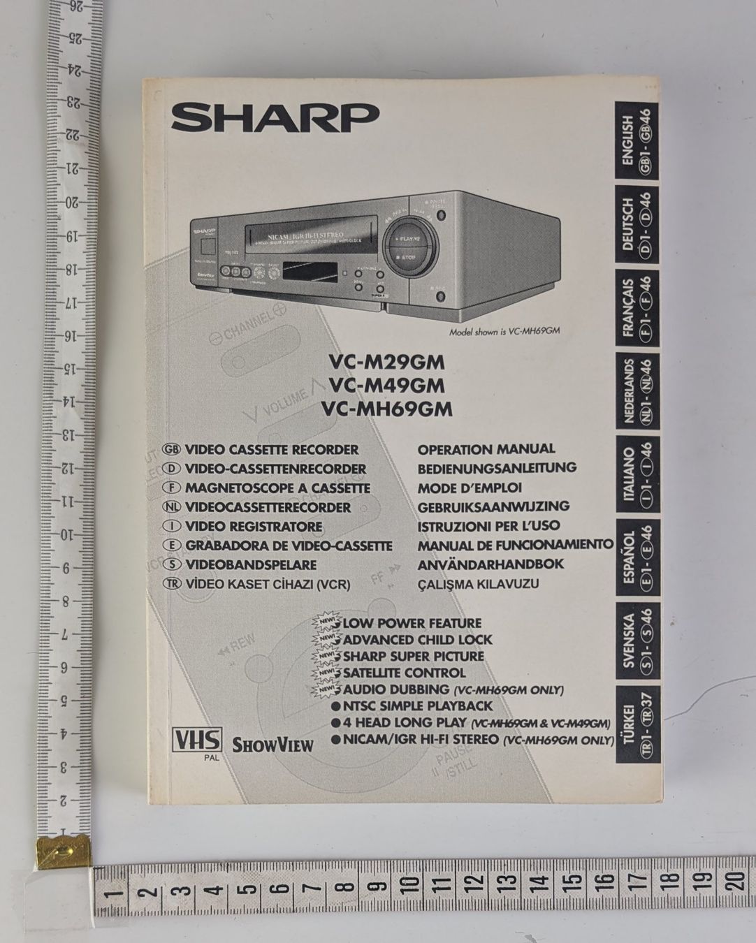 Bücher: Sharp VC-M49GM Videorecorder - Bedienungsanleitung – Gebraucht aus Zürich von axolottchen