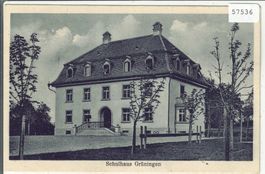 Grüningen - Schulhaus