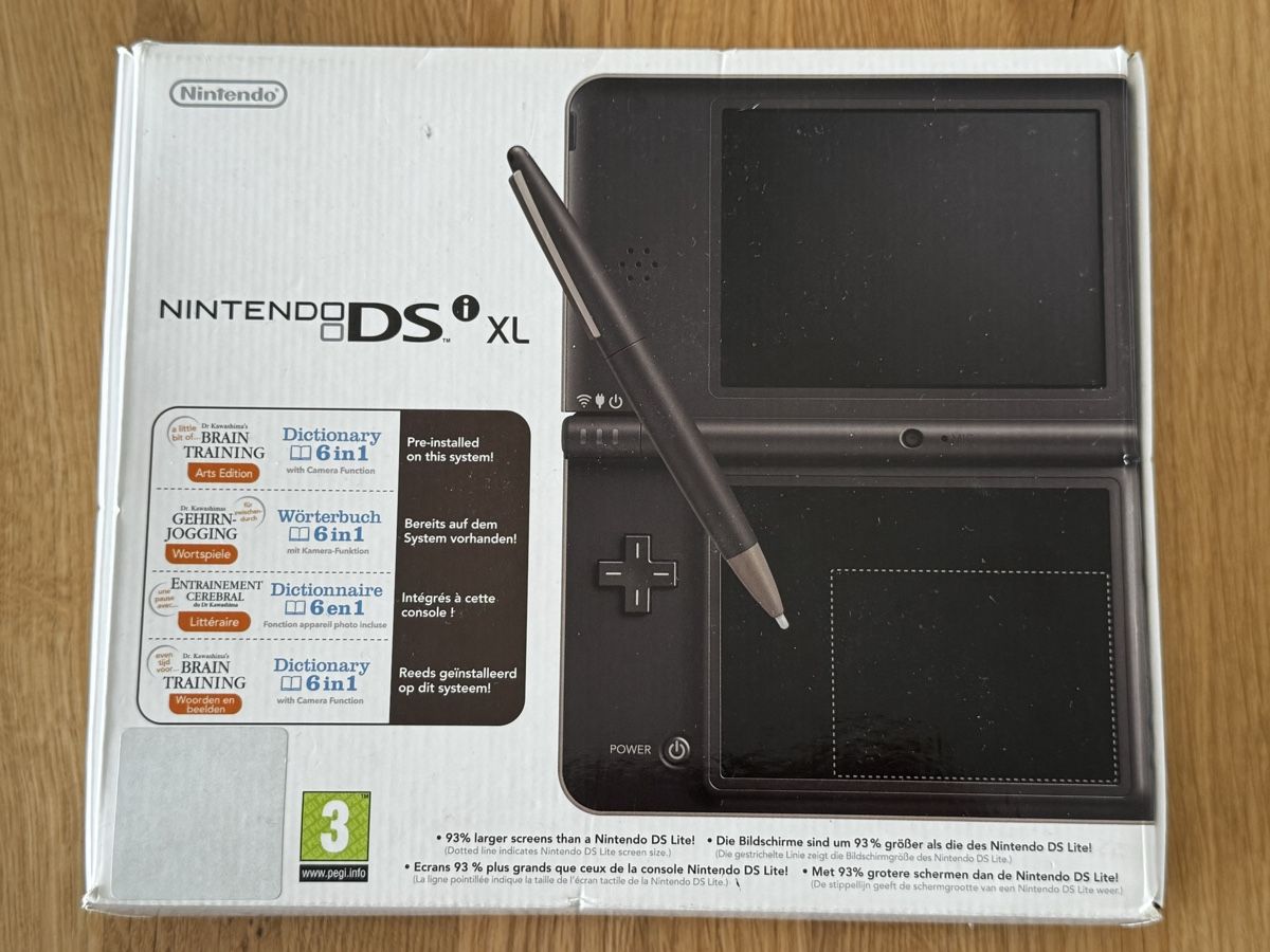 Nintendo Konsolen: Nintendo DSi XL Konsole – Gebraucht aus Uster von GamesAndStuff