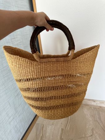 Strohkorb / Beautiful straw basket