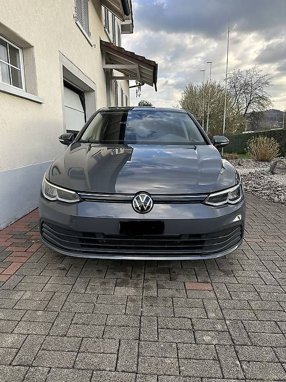 Autos: 	VW Golf 8 1.5 EVO Comfortline – Gebraucht aus Seon von ish_f2fn