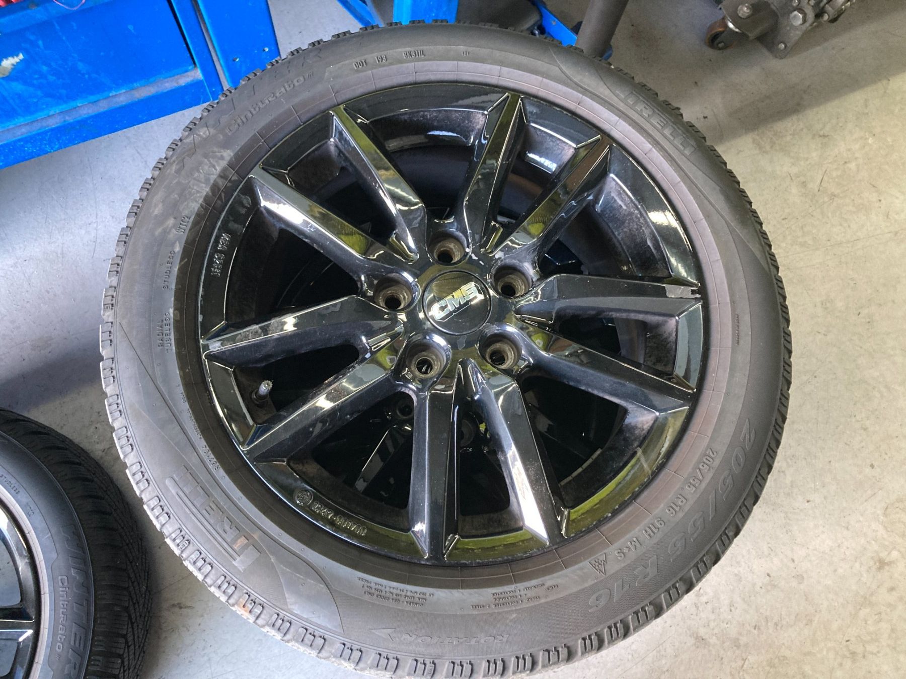 Kia Pneumatici & Ruote complete: 205/55R16 Winterräder Kia Ceed Continental – Usato da Cham venduto da WB2223 2