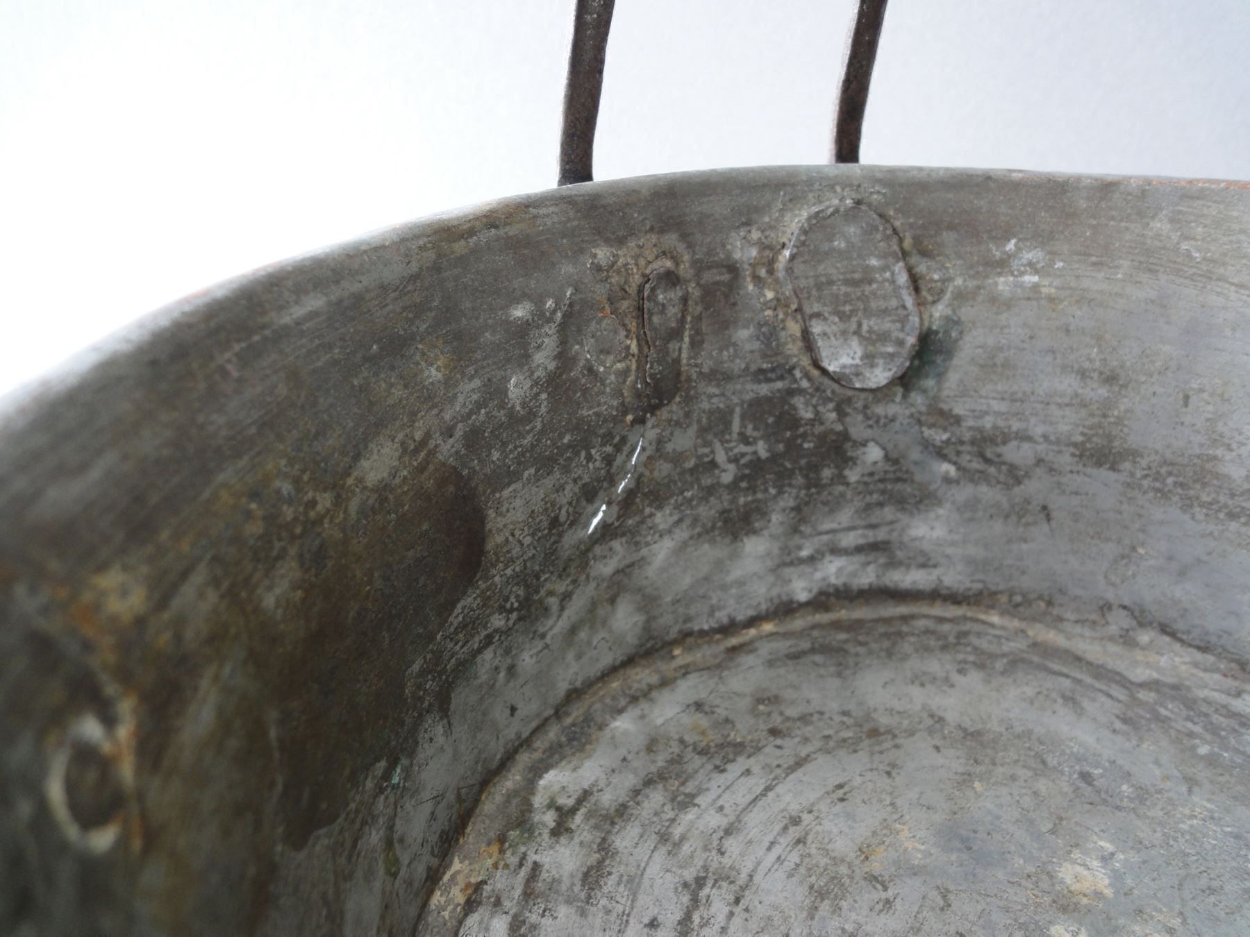 Casseroles: Altes Kupfergefäss – D'occasion à Chur par omonia 3