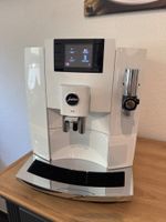 Jura E8 Vollautomat Kaffeemaschine weiss neuwertig