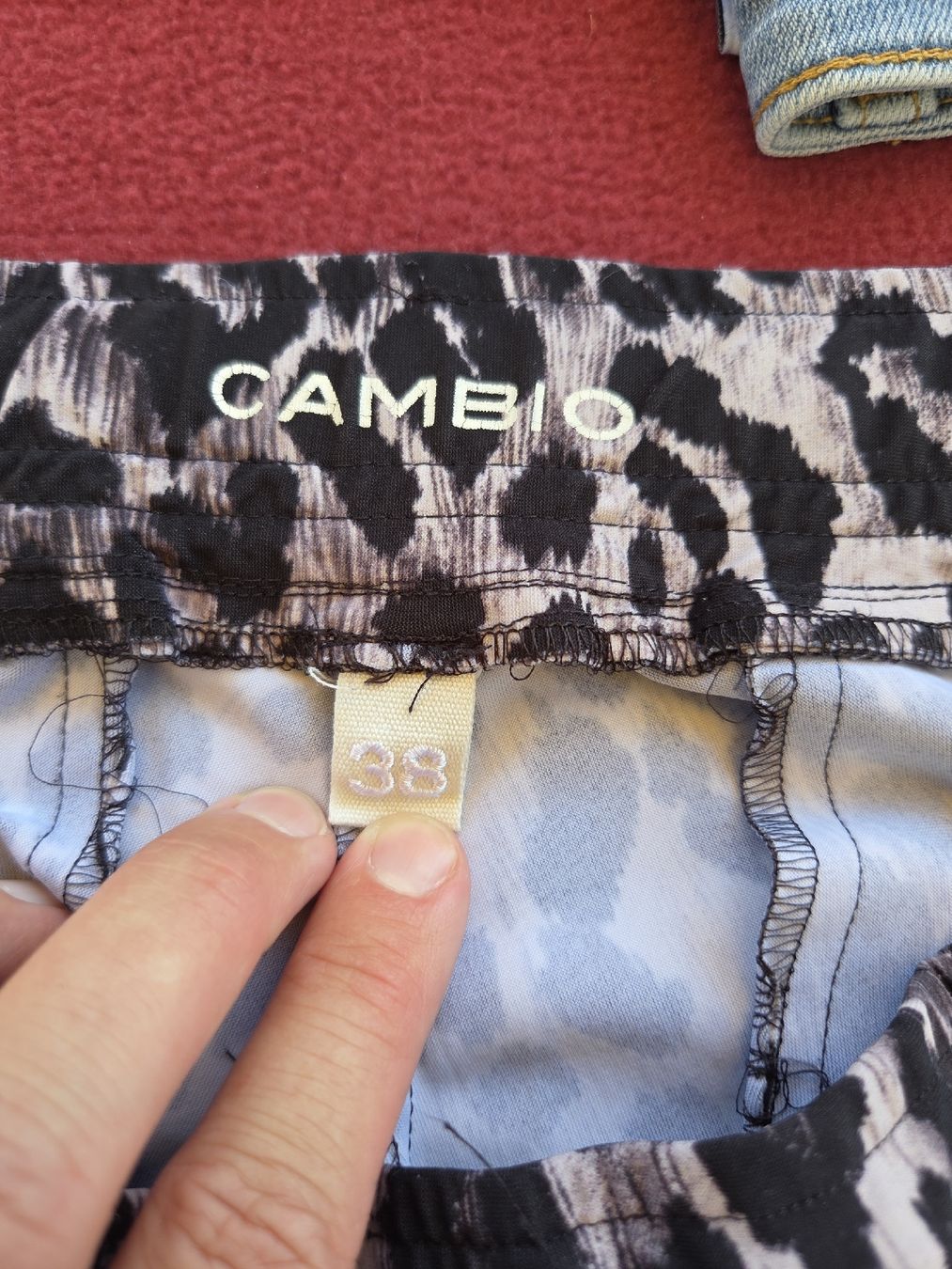Cambio Pantaloni: cambio hose mit viel stretch 38 – Usato da Zug venduto da Bibibo
