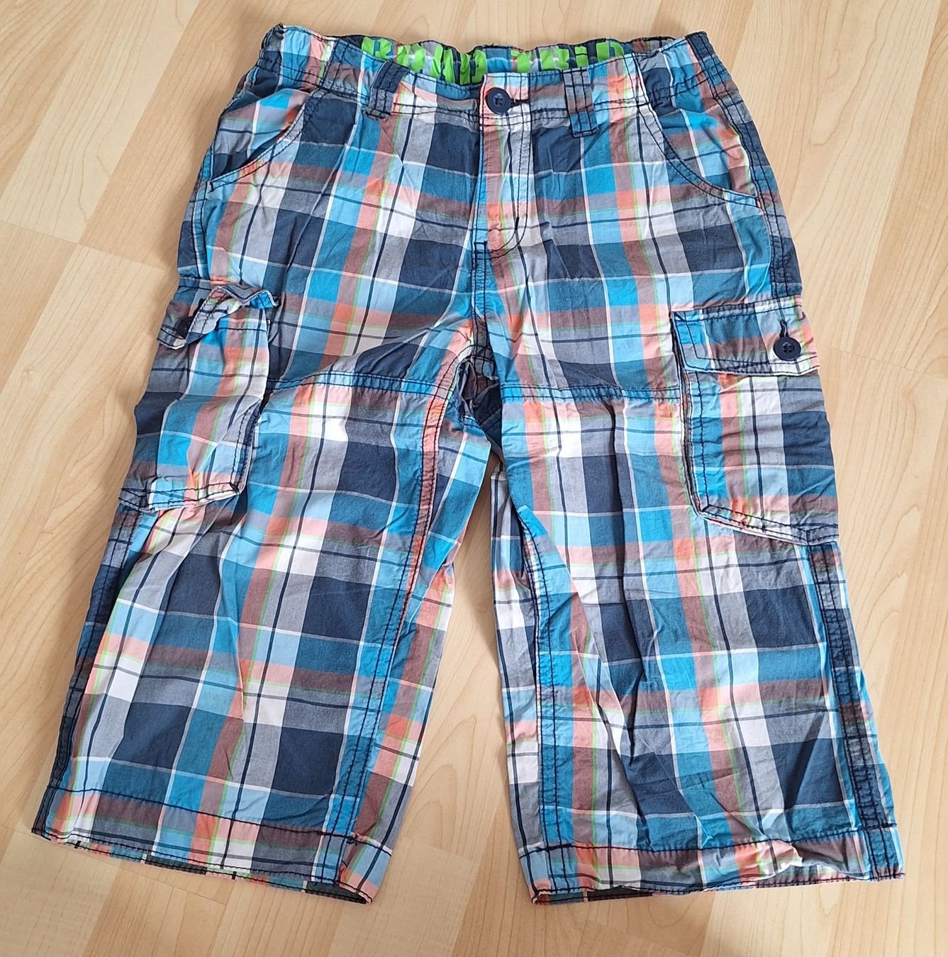 Kleiderpakete & -sets: Kurze Hosen – Gebraucht aus Konolfingen von rose999 4