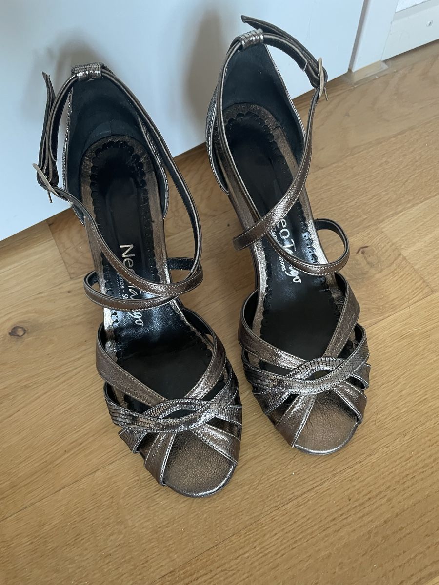 Scarpe da donna: Tango Tanzschuhe 37 – Usato da Zürich venduto da Mothai