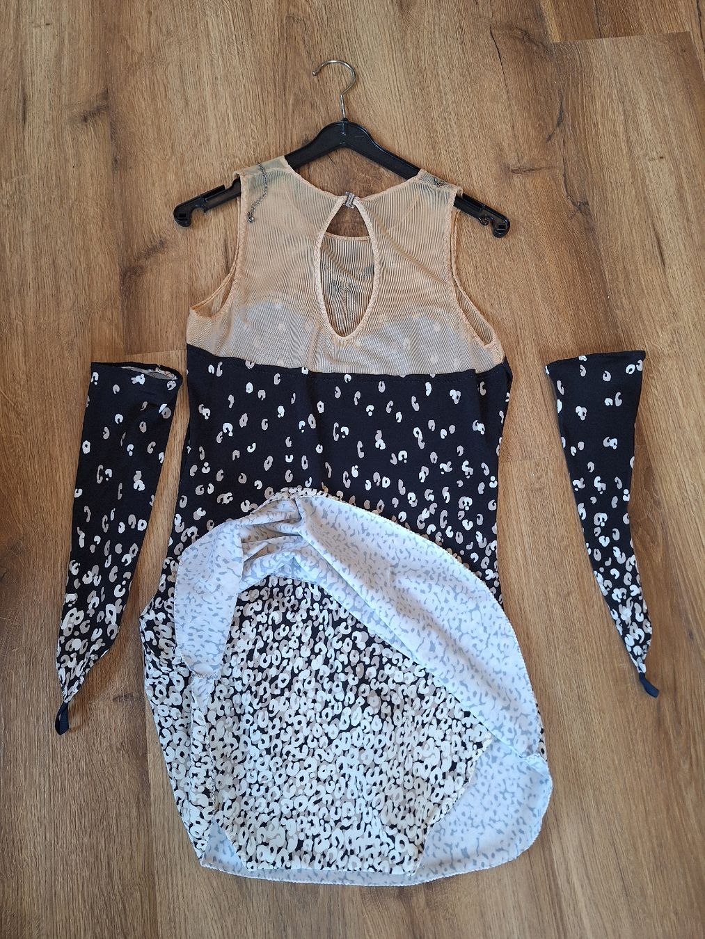 Robes: Kürkleid Eiskunstlauf Kleid – Neuf (Voir description) à Langnau i. E. par Solti750 4