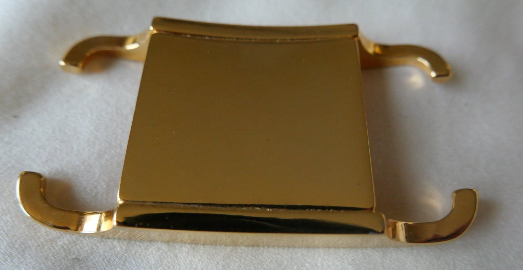 Cinture: Boucle de ceinture CELLERINI seule, métal doré – Usato da Nyon venduto da WHTF 2