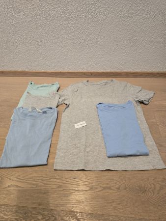 5 Uni T-Shirts Junge Gr. 146/152