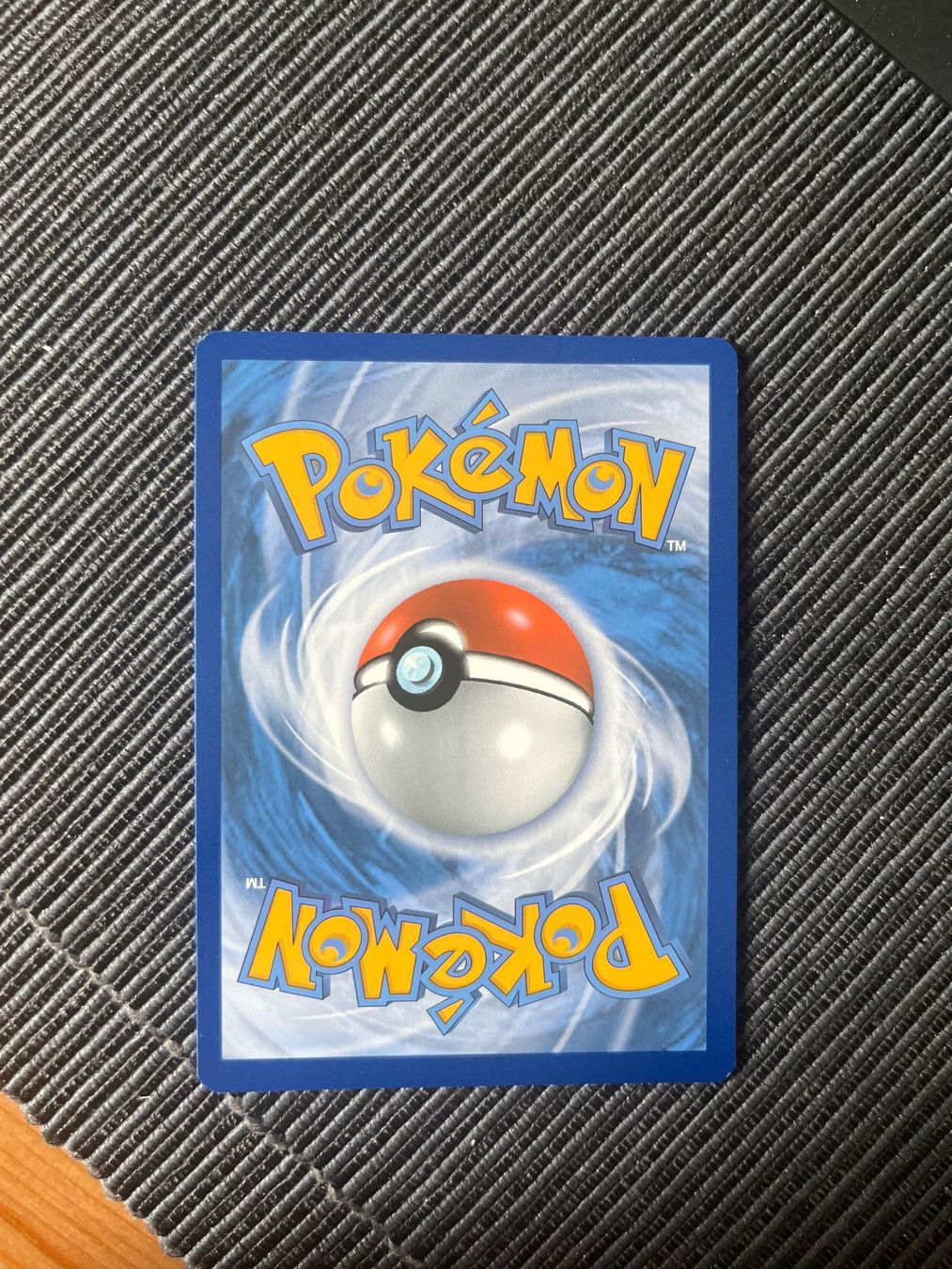 Pokémon Cartes à collectionner: Pokemon Pikachu Vmax Rainbow Farbenschock near Mint – Neuf (Voir description) à Wabern par Collectfun 2