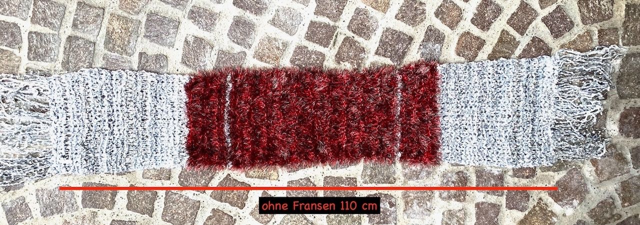 Foulard & Sciarpe: Handgestrickter Schal, Unikat – Usato da Uster venduto da ros_pym8 3