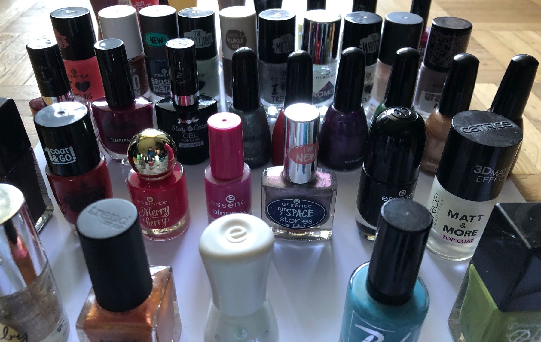 Smalto per unghie: 62 Nagellacke – Usato da Mollis venduto da ges_vlm6 5
