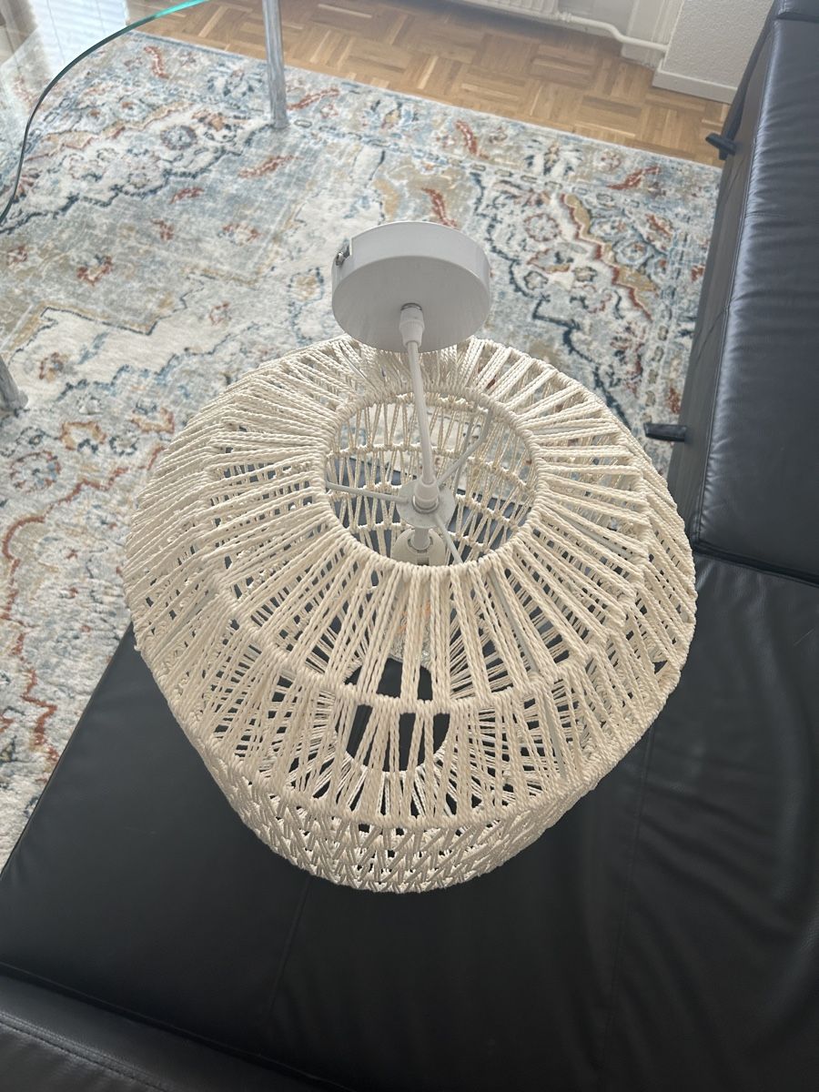 Micasa Lampade: Lampe Rattan-Style neuwertig – Usato da Speicherschwendi venduto da Lakermann 1