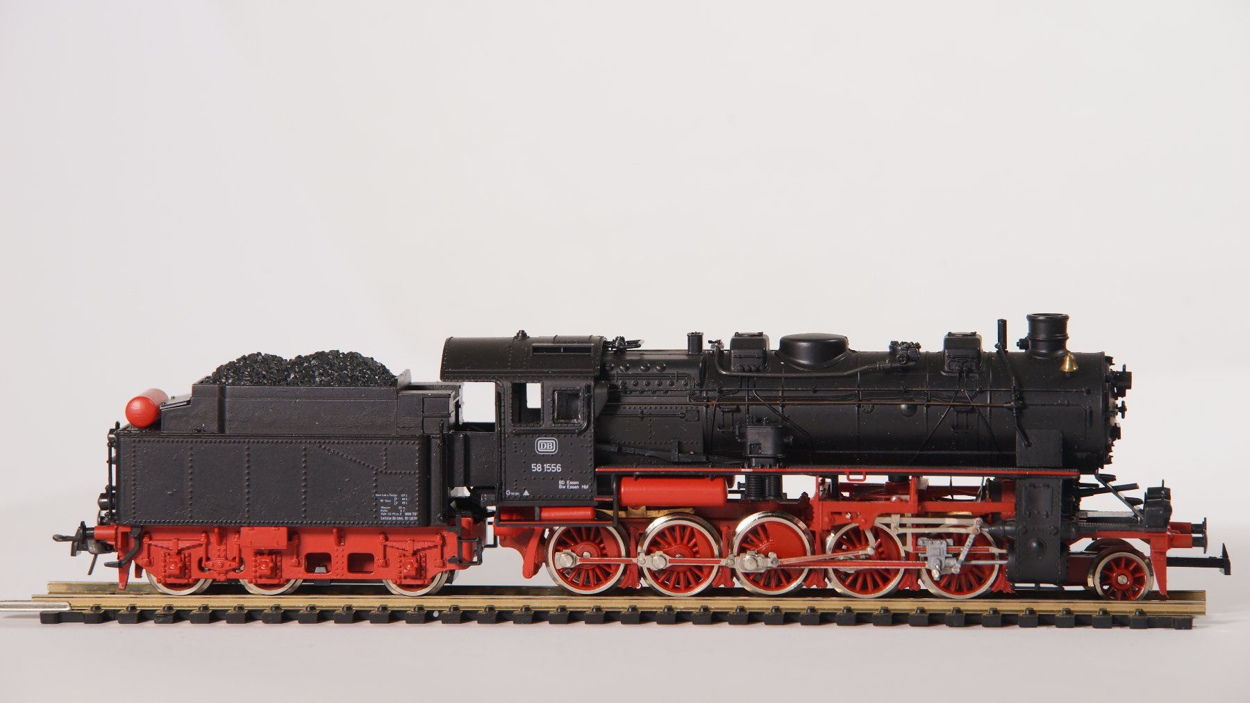 Roco Modellini di ferrovie: Roco - Dampflokomotive Baureihe 58 der DB – Nuovo (secondo la descrizione) da Rebstein venduto da osk_zt2c 3