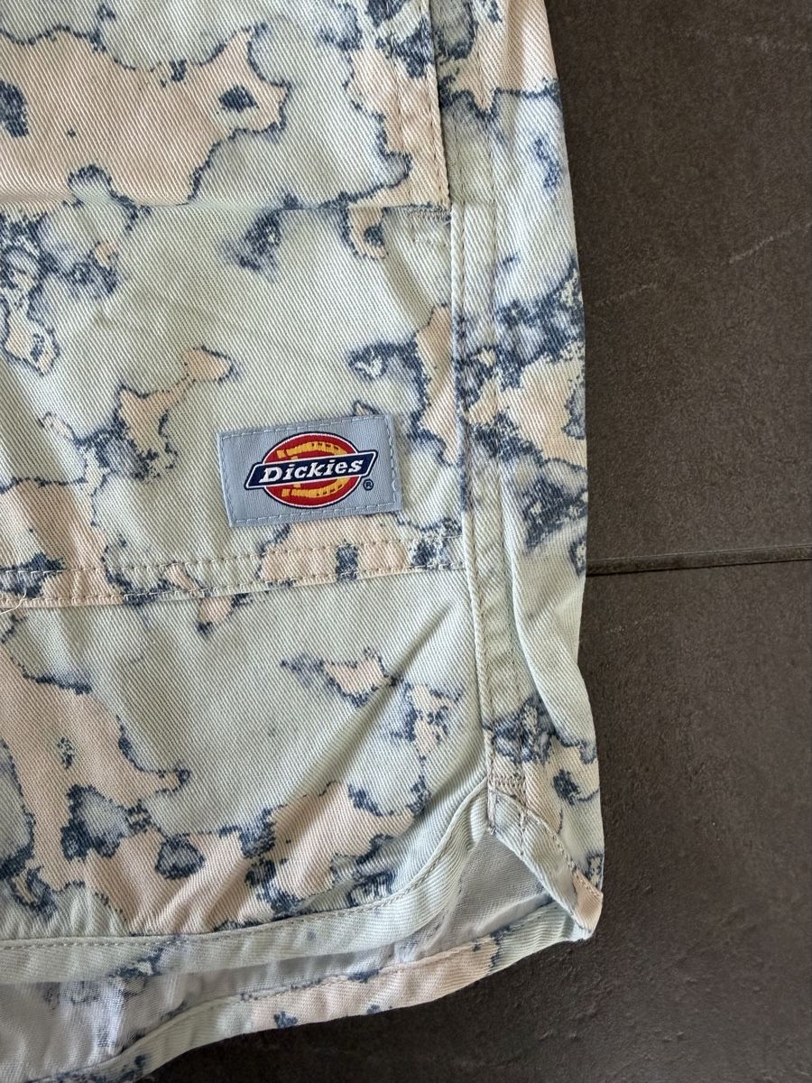 Dickies Hosen: Short Dickies à motif marbré – Neu und originalverpackt aus Pomy von emmakie