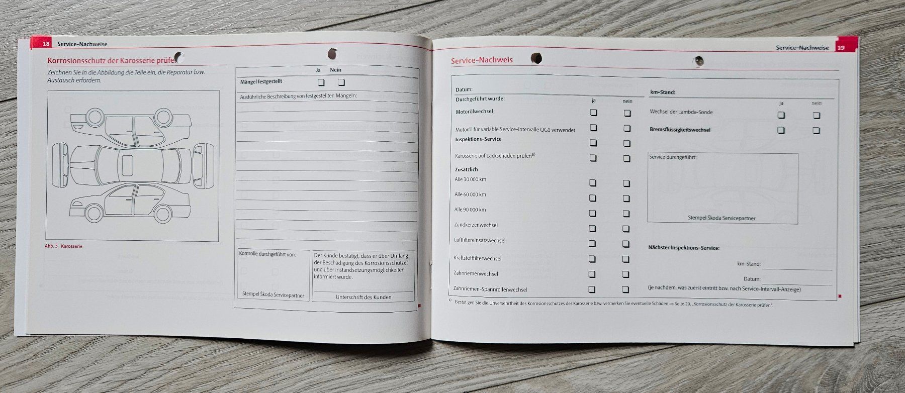 Libri: Skoda Serviceheft Serviceplan Superb, Octavia, Yeti – Usato da Brittnau venduto da leroyjethro 1