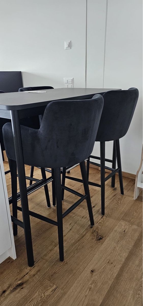 Maisons du monde Sgabelli: Barhocker aus Samt, schwarz, Maison du Monde – Usato da Rotkreuz venduto da nadja.horat 1