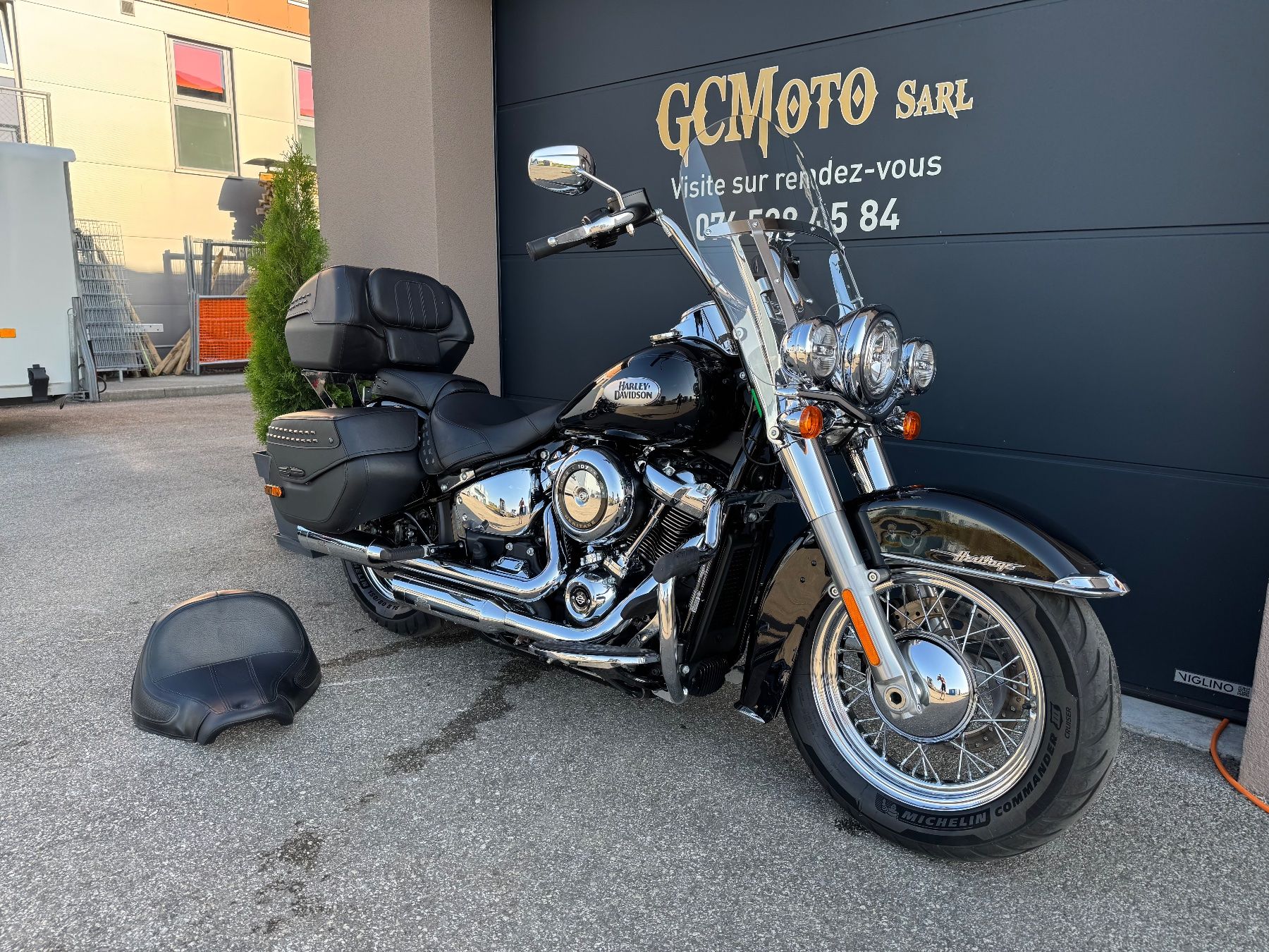 Harley-Davidson Chopper: Harley Davidson Heritage Softail 107 LEASING POSSIBLE – Usato da Echallens venduto da HD90 1