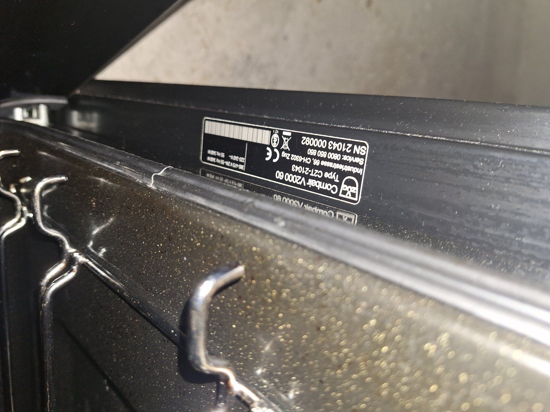V-Zug Forni: V-Zug Backofen Combair V2000 – Usato da Eggersriet venduto da cherry.k 3