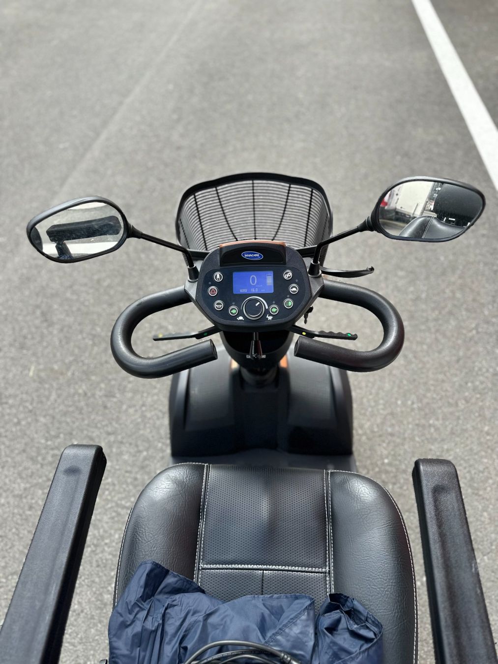Sedie a rotelle: INVACARE Scooter électrique Orion Pro – Usato da Aigle venduto da Alex979 1