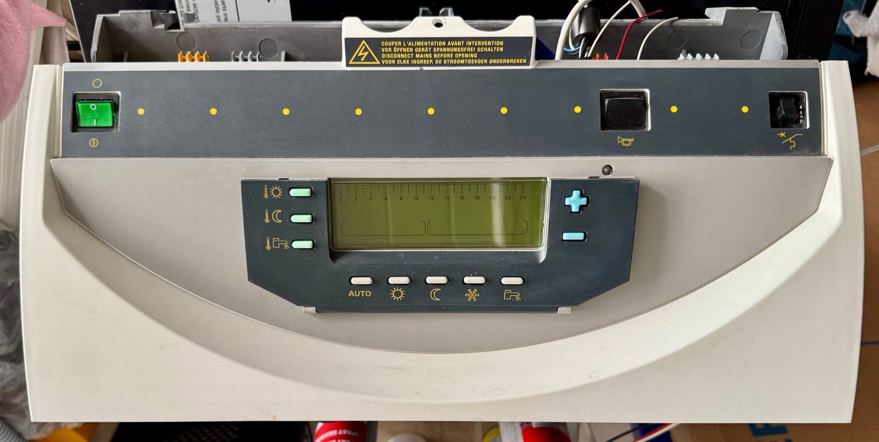 Radiatori: De Dietrich DTG E 130 ECONOX PLUS regelung – Usato da Basel venduto da peterfalk 1