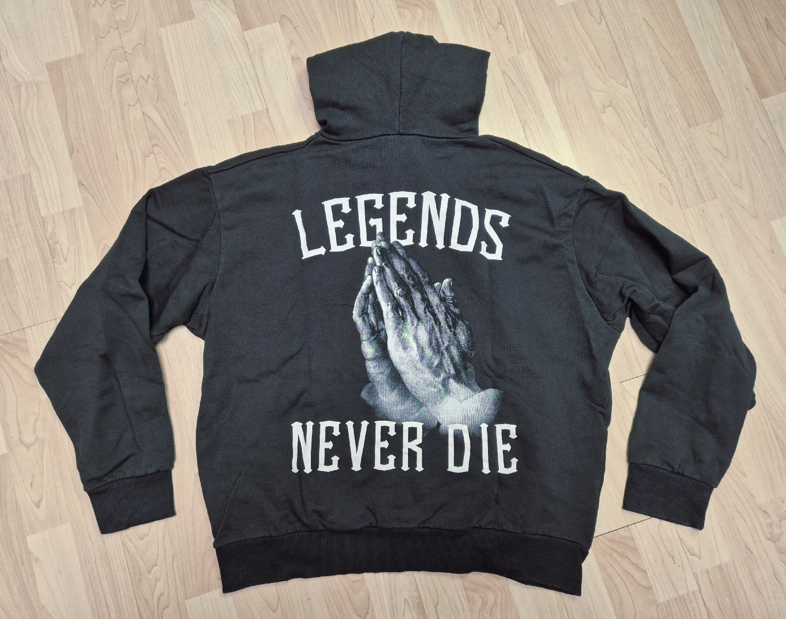 Maglioni & Felpe: Dropsize Hoodie Schwarz Grösse XL – Nuovo (secondo la descrizione) da St. Gallen venduto da CaliSunshine