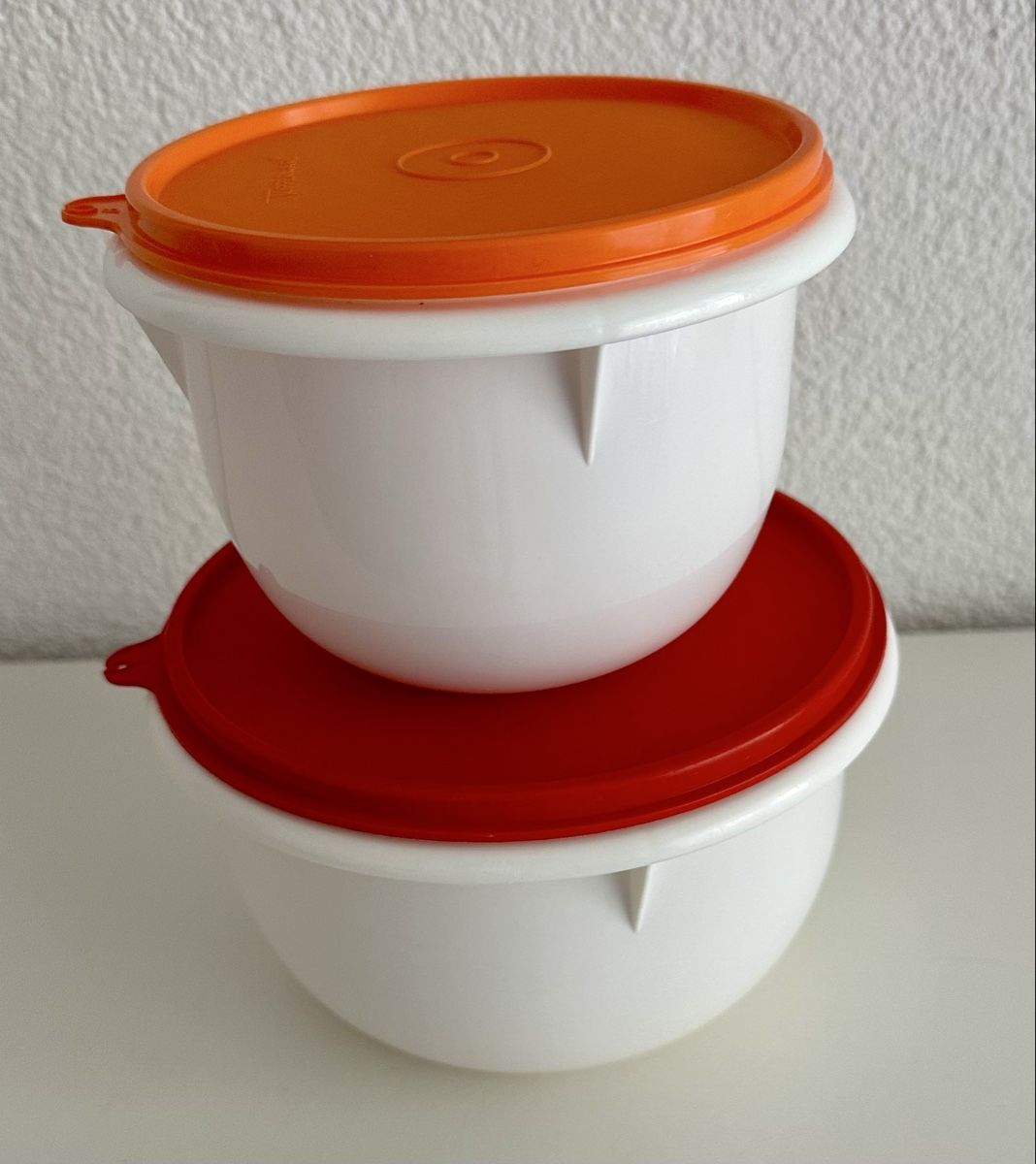 Tupperware Behälter & Ähnliches: Tupperware Schüssel – Gebraucht aus Zofingen von Submit