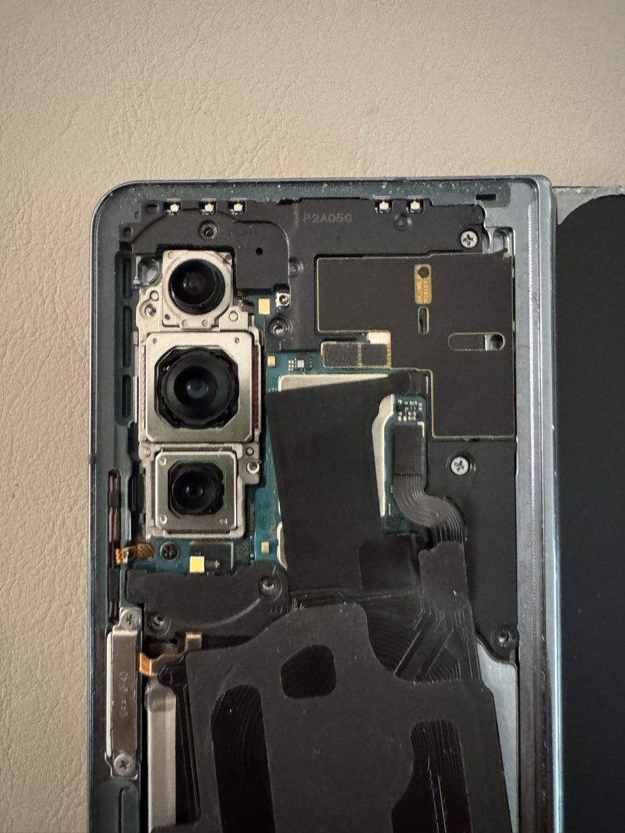 Samsung Portables: Samsung Galaxy Z Fold4 – Défectueux à Adliswil par Busys 7