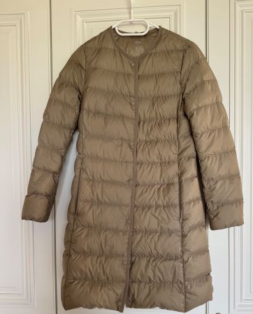 Uniqlo manteau léger Ultra light down beige taille XXS