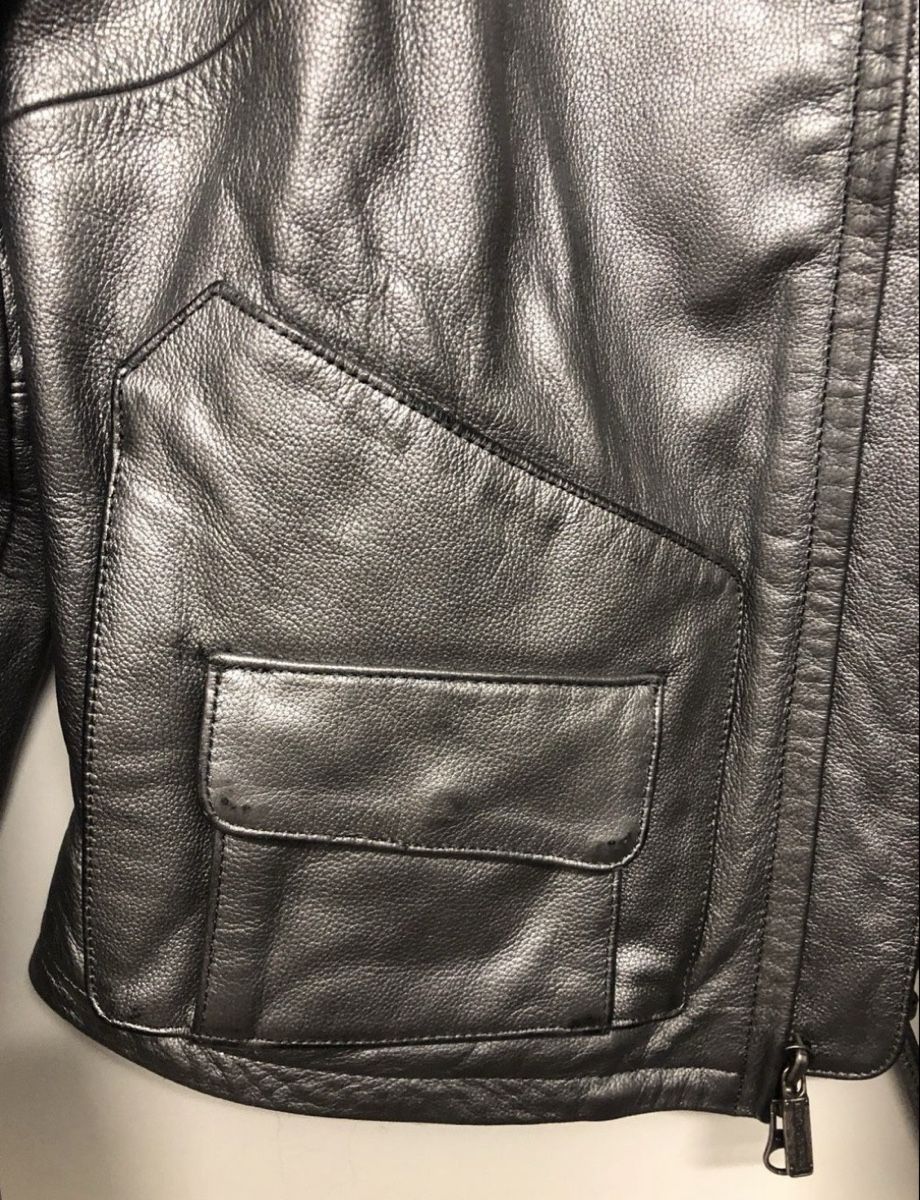 Harley-Davidson Vestes: Veste en cuire argentée Harley Davidson – D'occasion à Lausanne par uma_59zl 3
