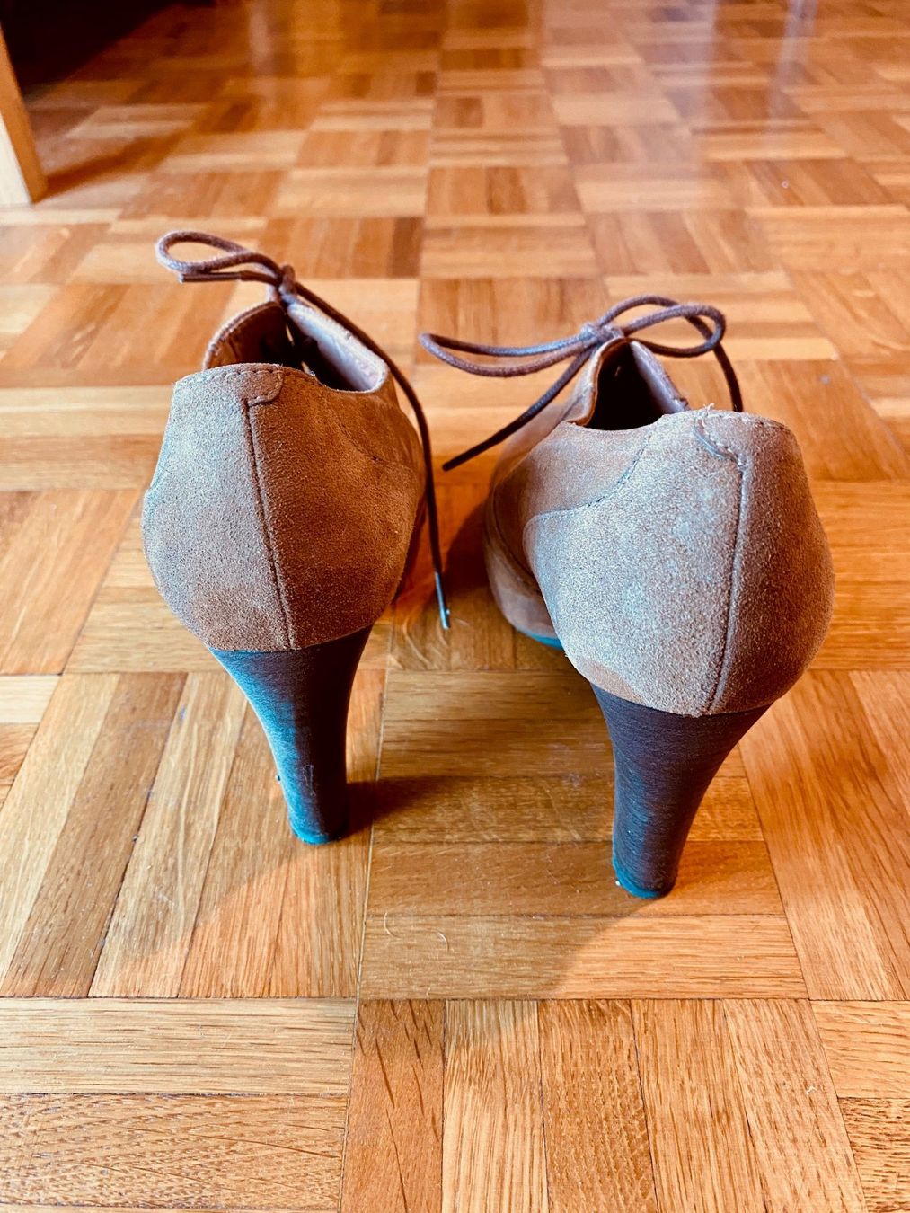 Unisa Scarpe da donna: Stiefeletten/Ankle Boot von UNISA mit Absatz – Usato da Lugano venduto da mariavenezia 2