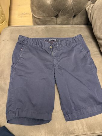 Herren Bermuda Shorts Tommy Hilfiger Grösse 32 dunkelblau g