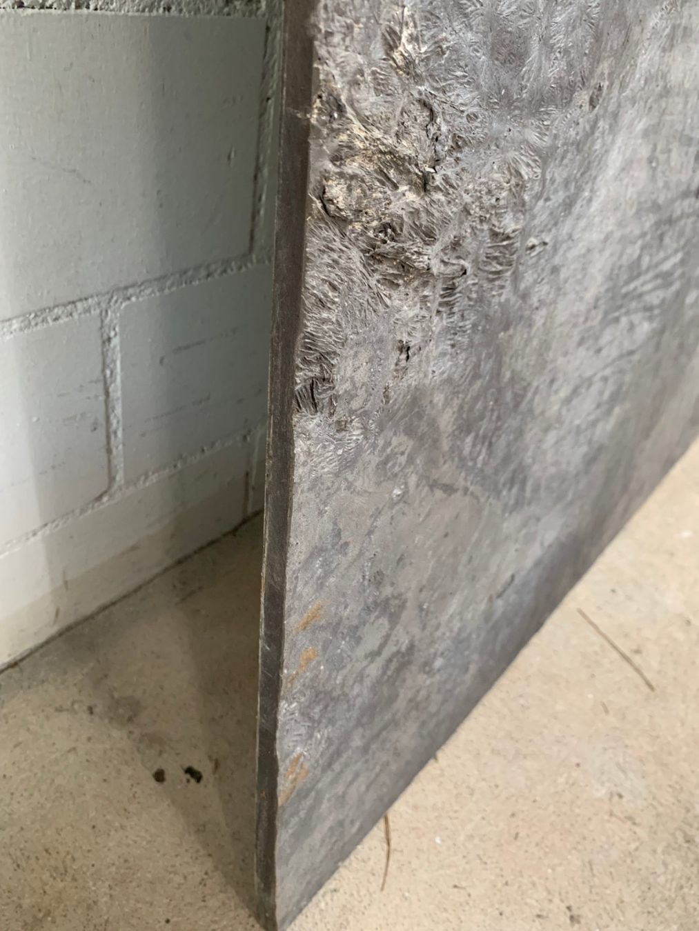 Servierplatten: Grosse Metallplatte Aluminium mit genialer Oberfläche 70er – Gebraucht aus Wallisellen von zappenduster 3