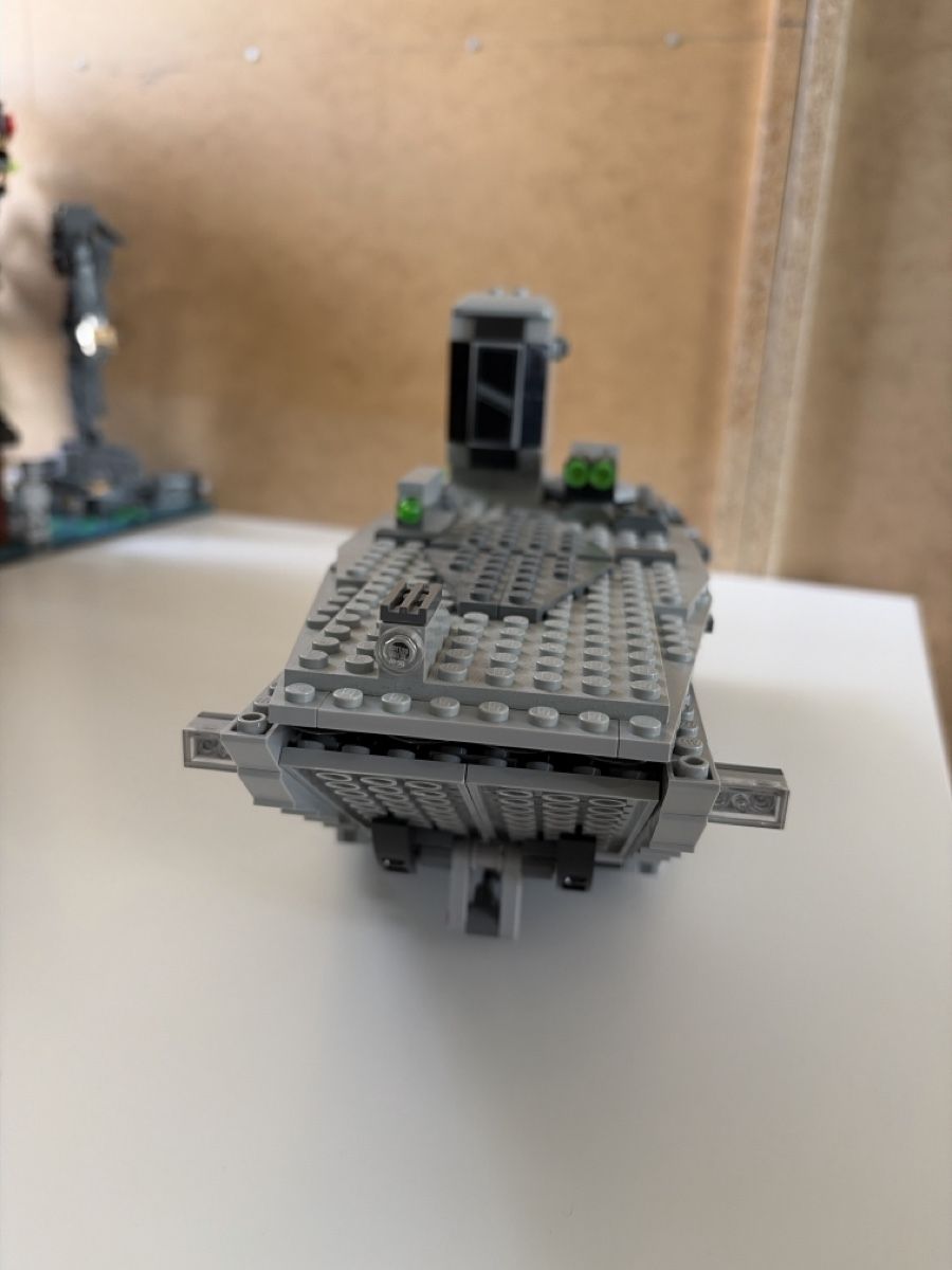 Lego Jeux de construction: Lego Starwars 75103: First Order Transporter – D'occasion à St. Gallen par LennysBricks 1