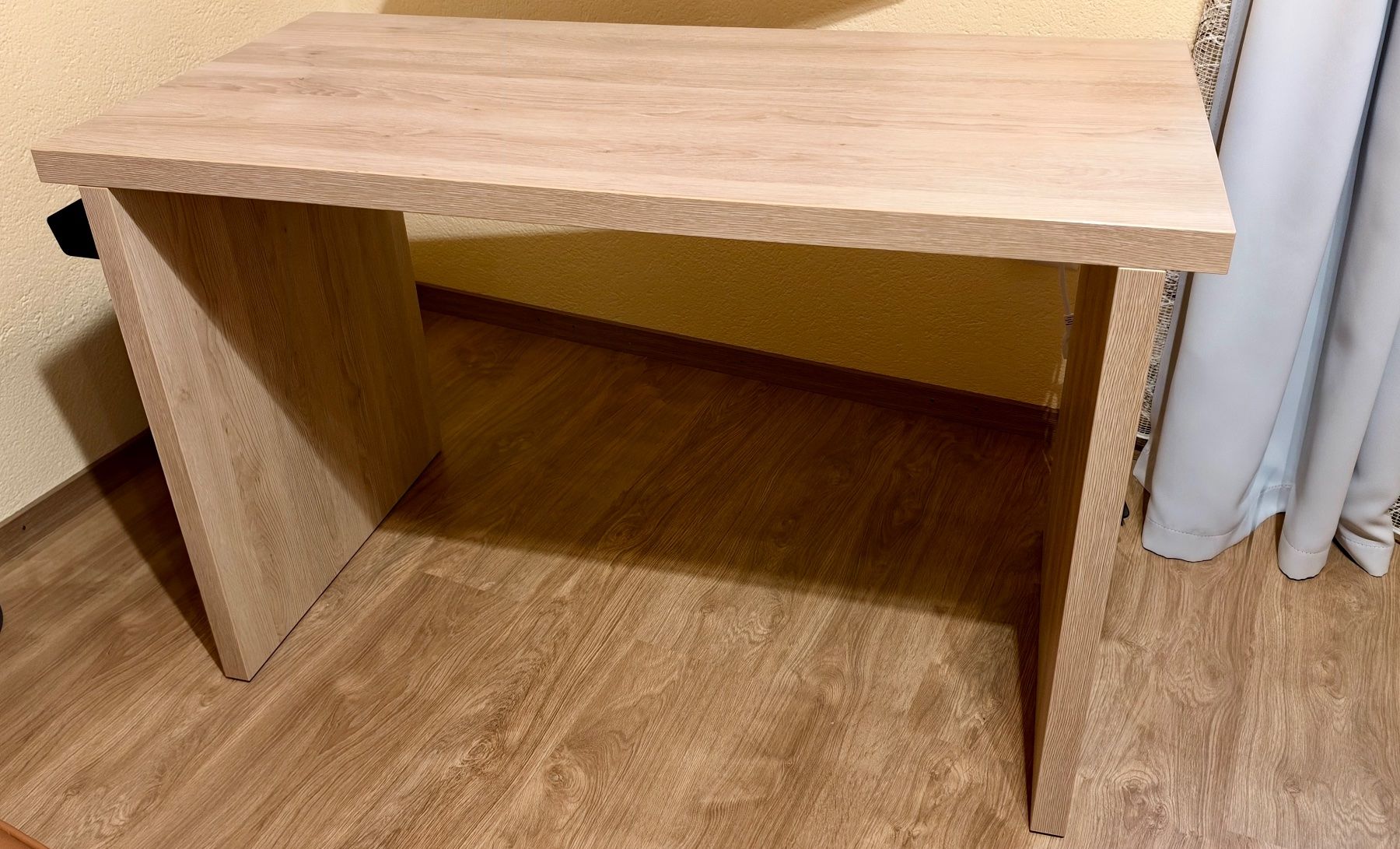 Schreibtische: Bureau – Gebraucht aus Boncourt von pie_fvs9