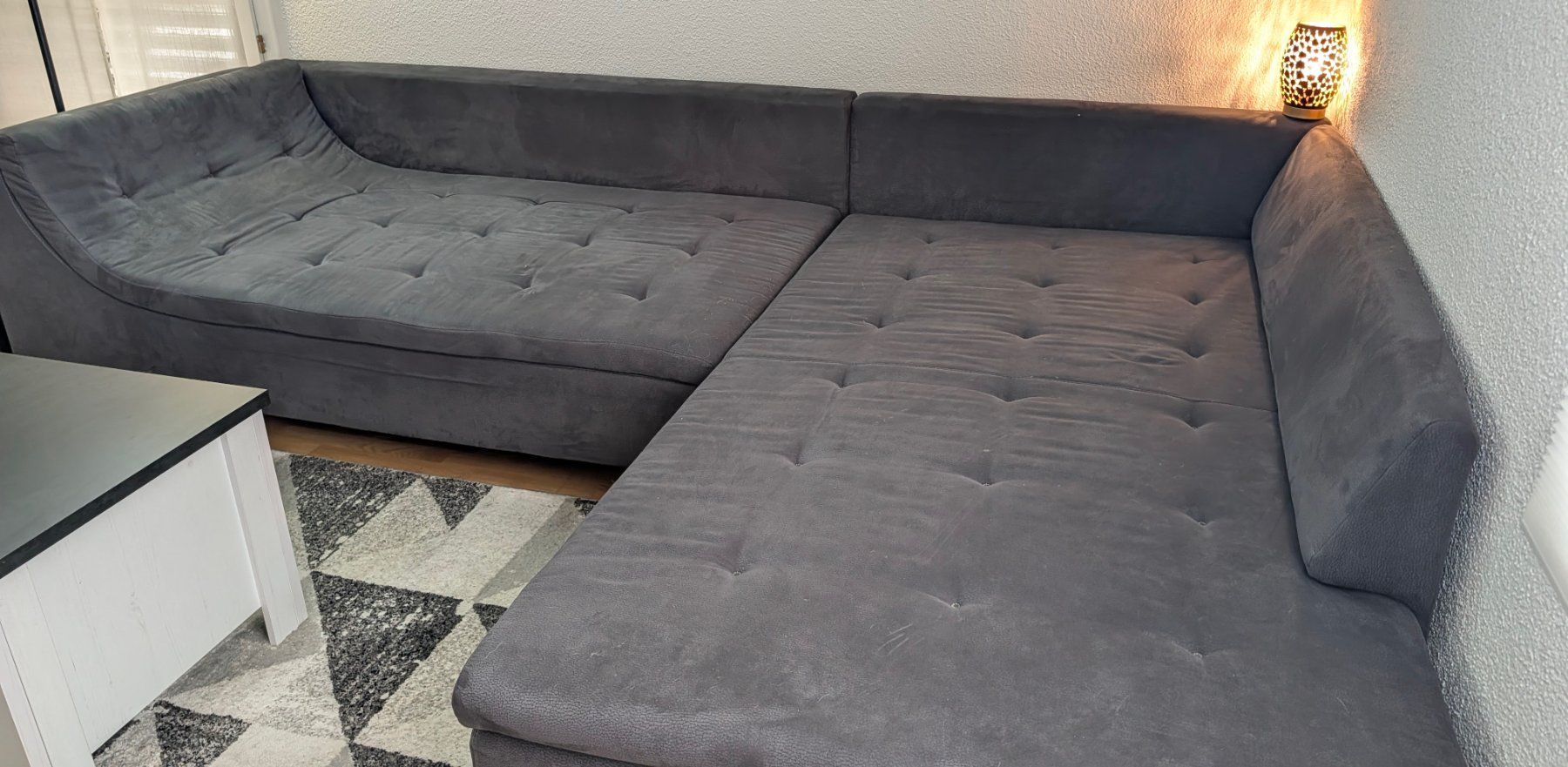 Sofas: Grosses Ecksofa – D'occasion à Fraubrunnen par Leusi7