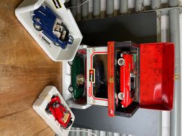 Diverse Sammlung von Oldtimer-Modellautos - Top Zustand!