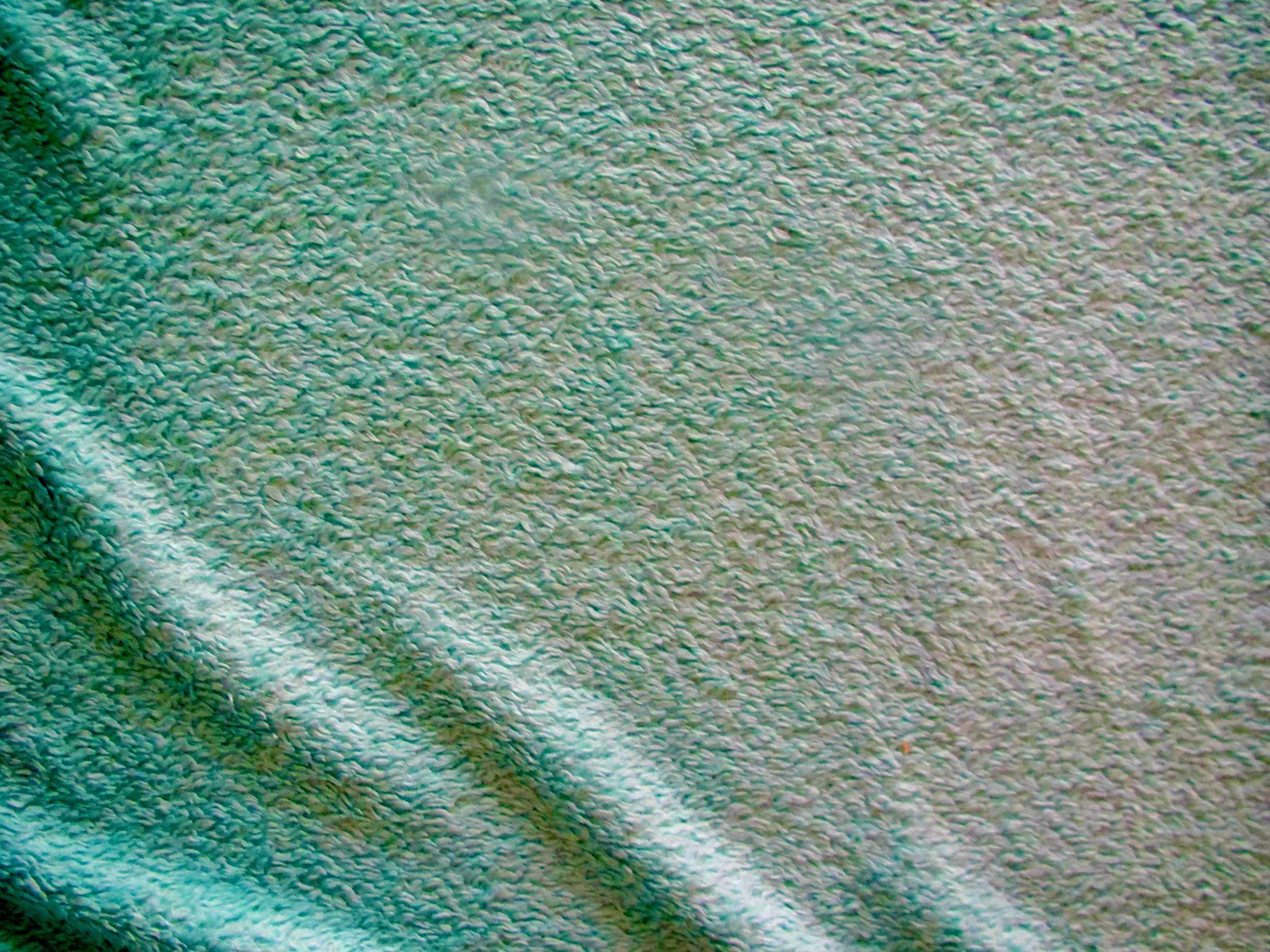 Couvertures: COUVERTURE POLAIRE – D'occasion à Murten par Selliot 1