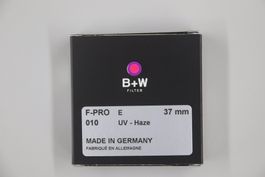 B+W 37mm UV Filter / F-PRO