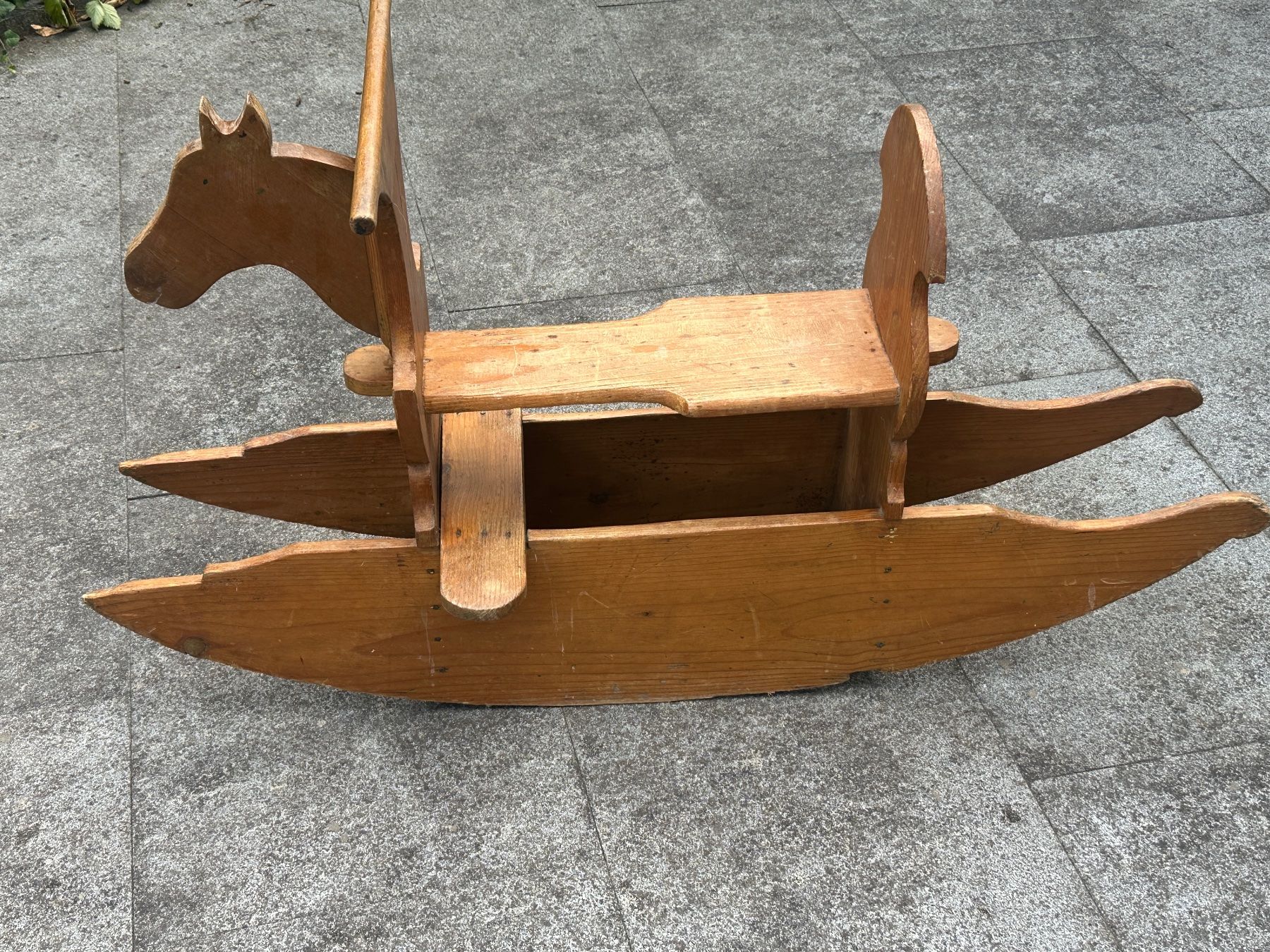 Spielzeuge: Schaukelpferd "Gampiross" antik / Vintage – Gebraucht aus Elgg von Emau 3