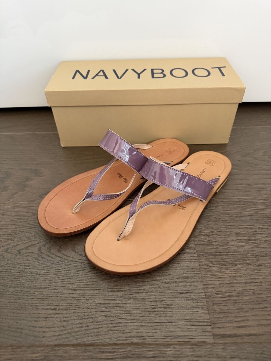 Navyboot Scarpe da donna: Navyboot Sandalen aus echtem Leder in violett – Usato da Grenchen venduto da servet.t