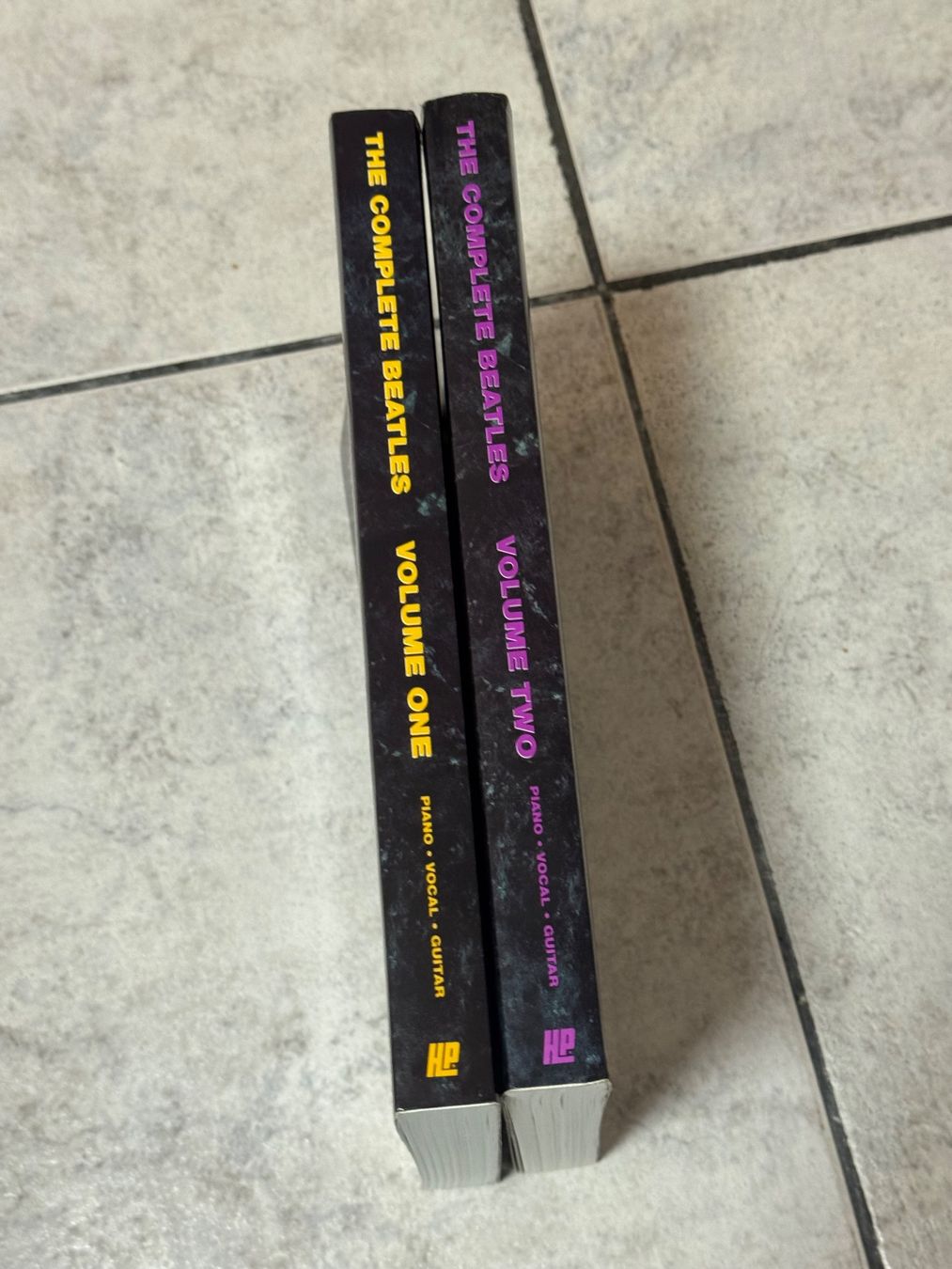 Libri: The Complete Beatles , Band 1 & 2 – Usato da Kaiseraugst venduto da Drasa 2