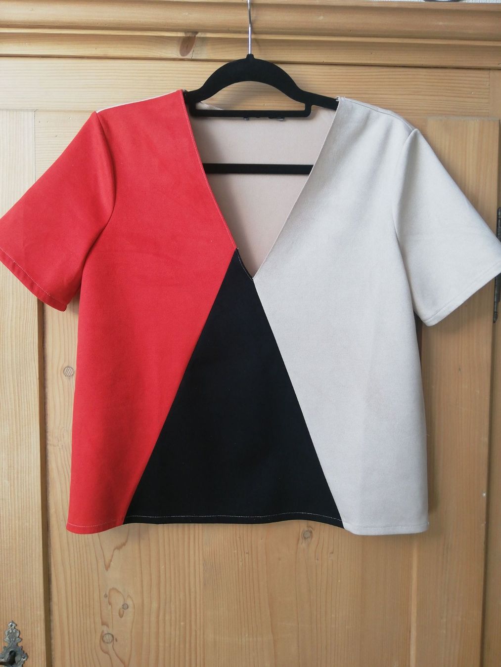 Zara Top: Kunst-Wildleder-Oberteil von ZARA – Nuovo (secondo la descrizione) da Egnach venduto da bgdo26
