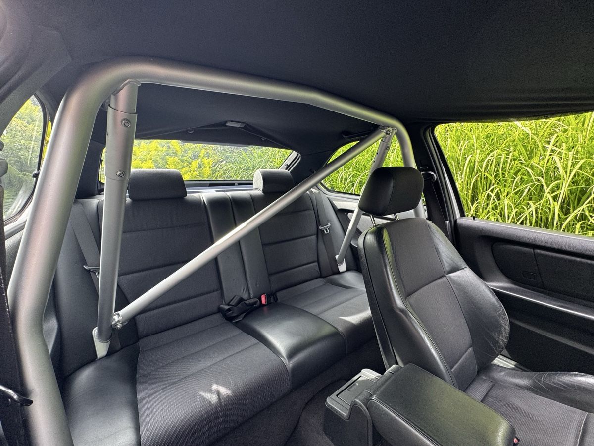 BMW Automobili: BMW 323ti Sport Limited Edition Compact E36 – Usato da Richterswil venduto da Marlon53 4