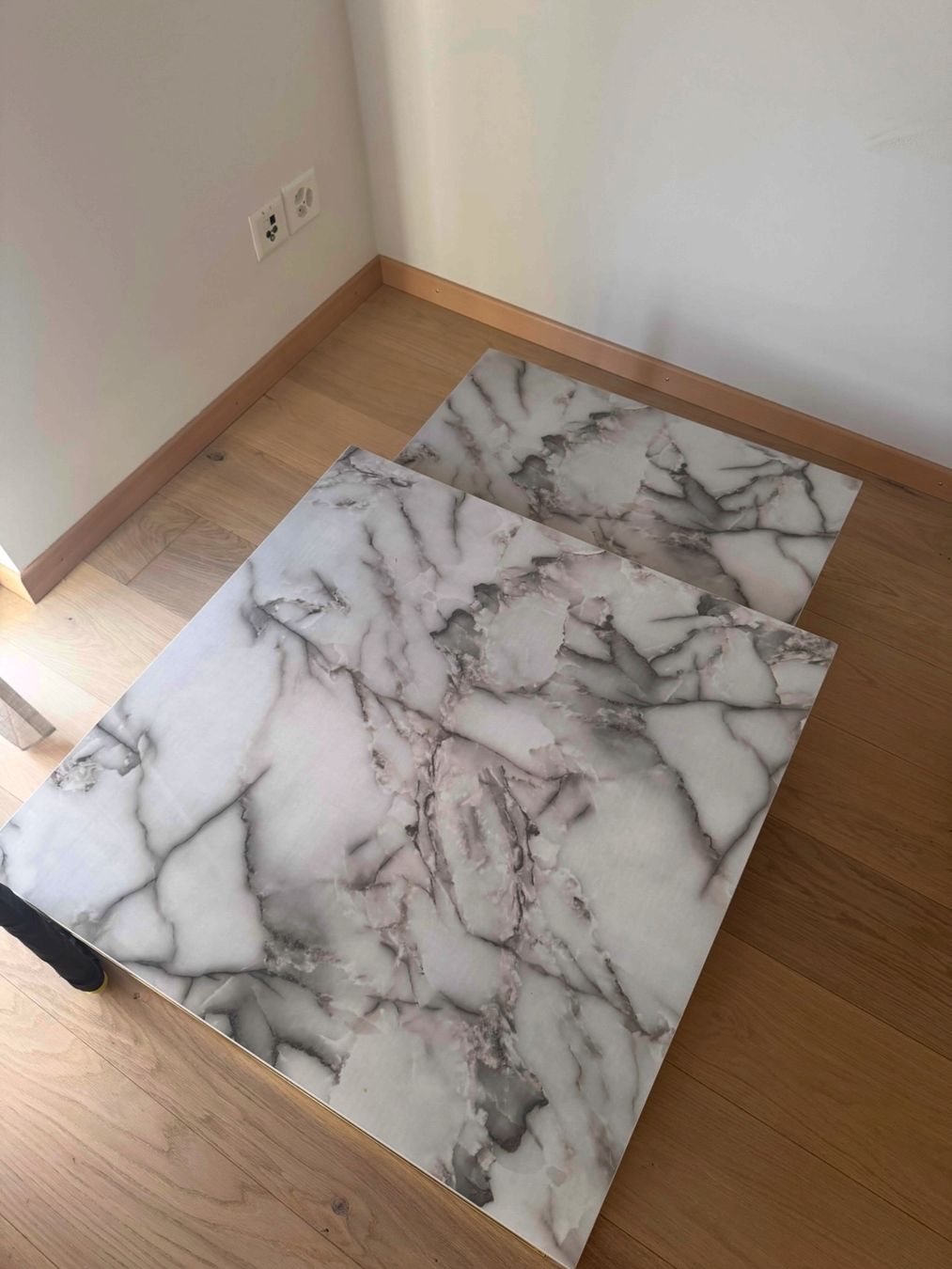 Tables: Salontisch – D'occasion à Othmarsingen par lin_dx6h